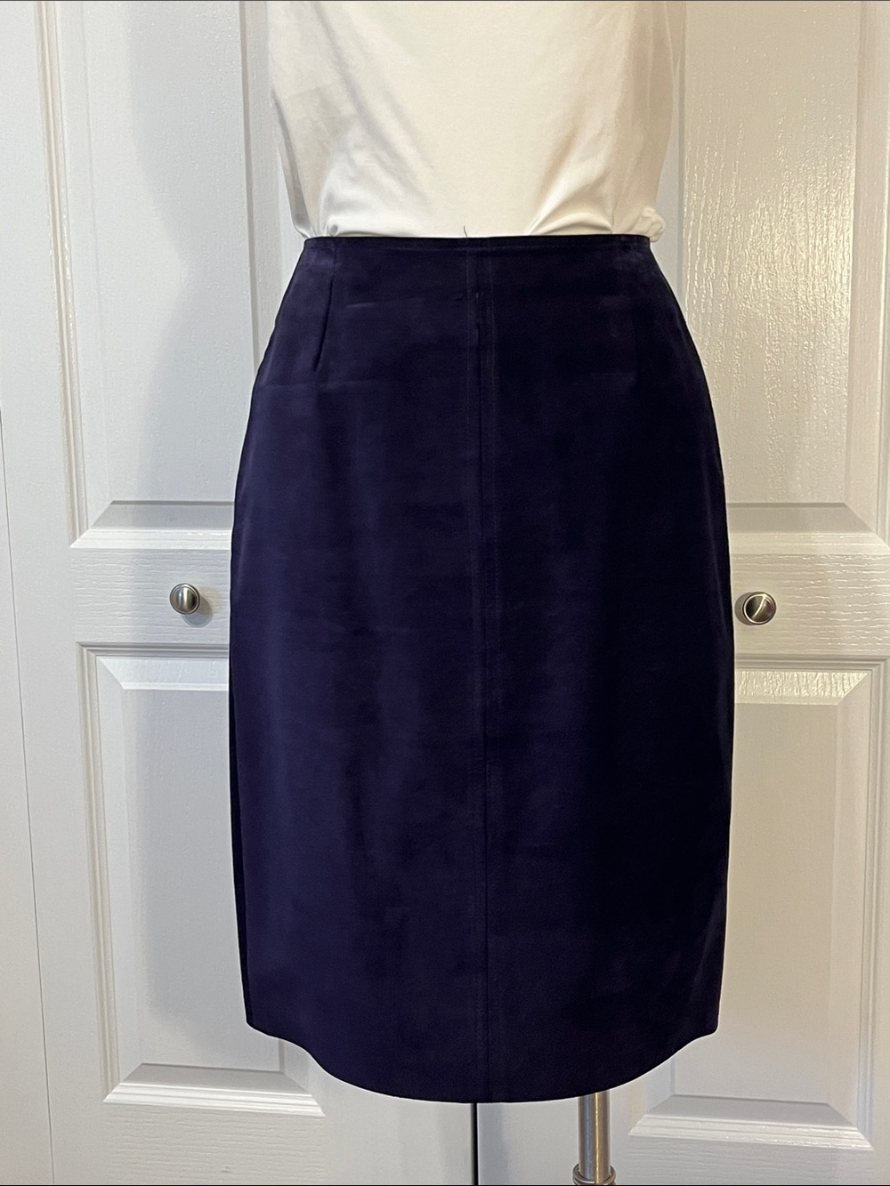 Danier royal blue suede skirt like new